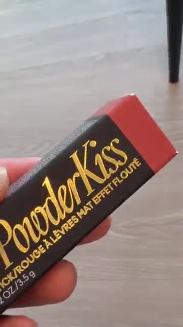 파우더 키스 헤이지 매트 립스틱